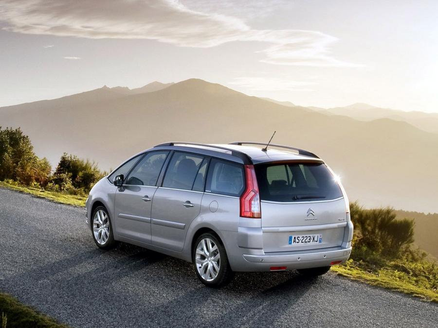  Citroen C4 Grand Picasso 2010 года  (фото 21 из 24)